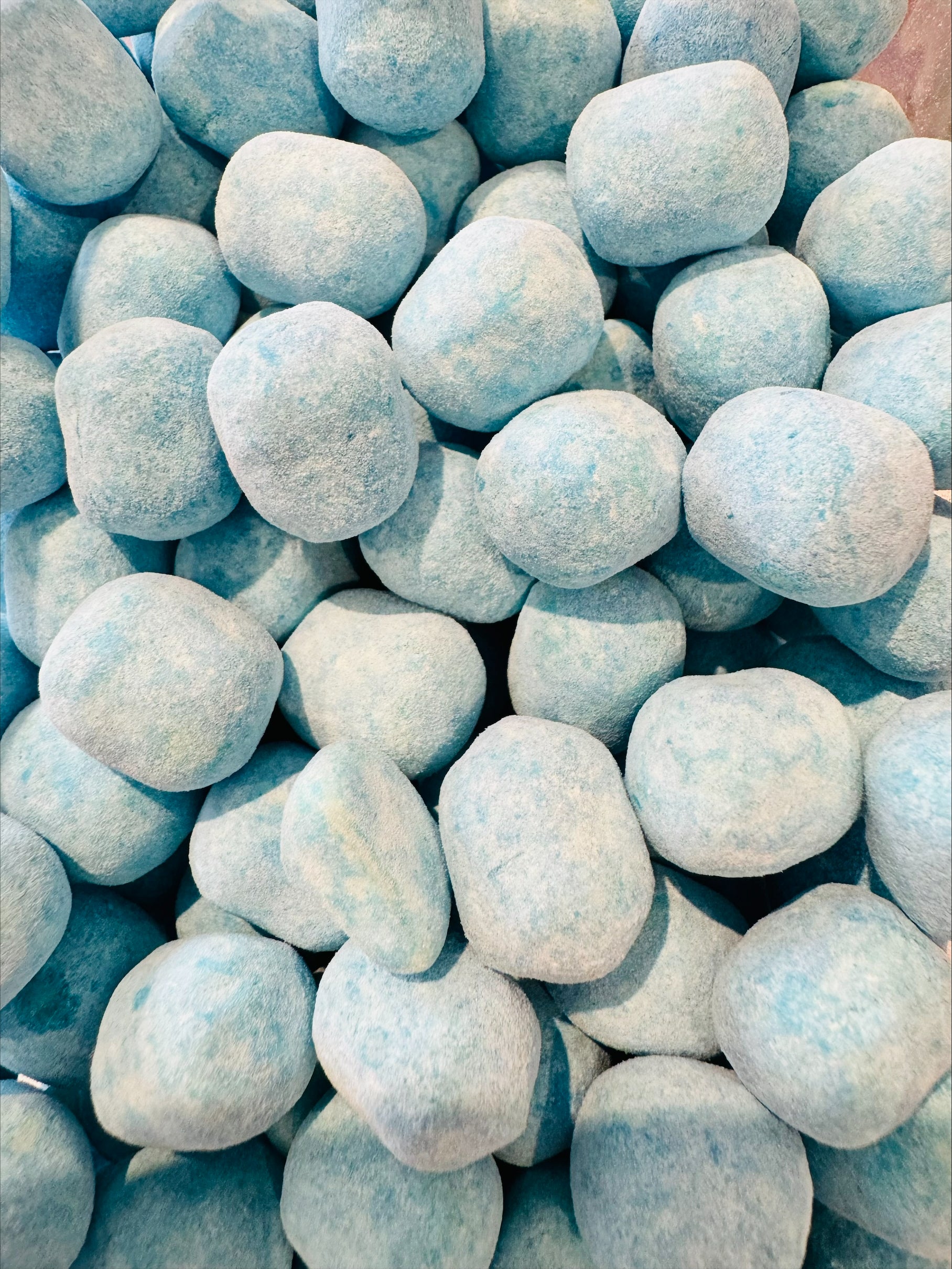 Verquin Kingsway Bon Bons Blue Raspberry