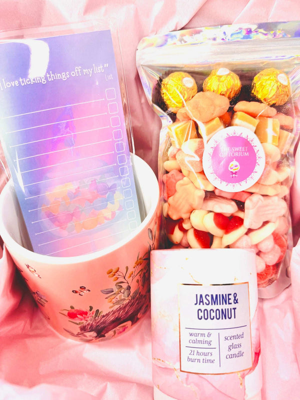 A Gift for Mum - Lolly, Pot & Candle Gift Package