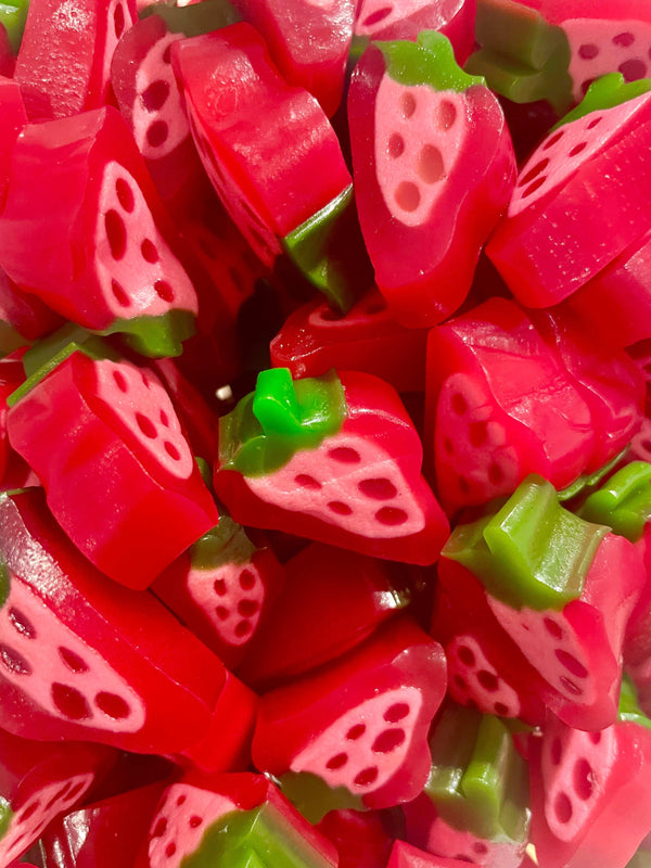 Strawberry Licorice Slices UK